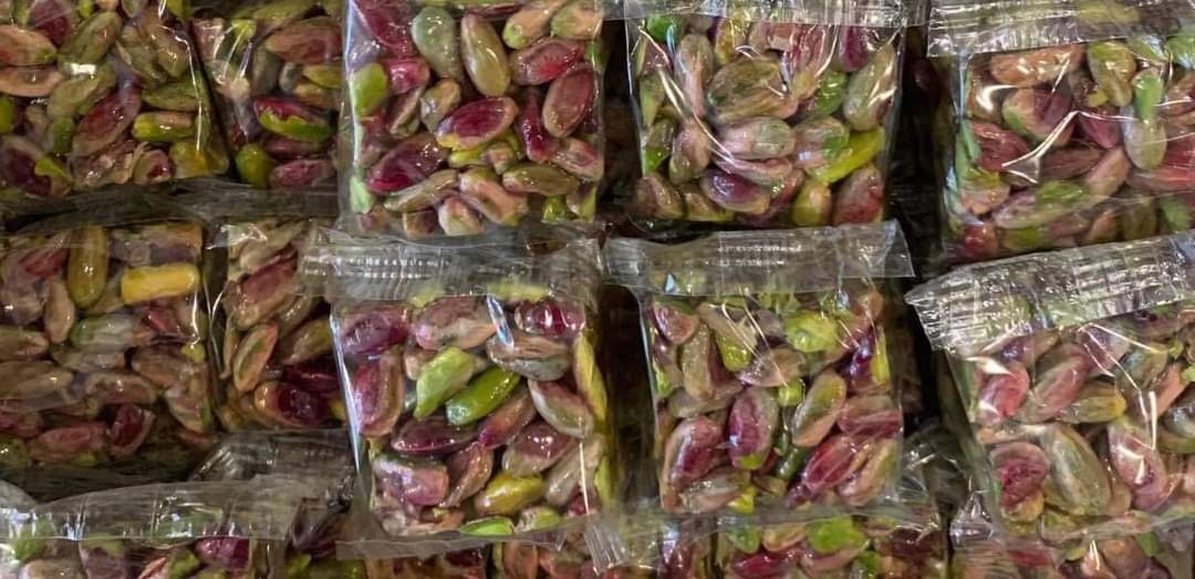 راحة مربعات قطعة متوسطة الحجم Raha mit Pistazien ab 250g