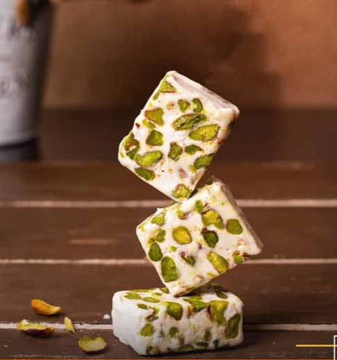 Nougat mit Pistazien gefüllt نوغا محشية بالفستق الحلبي Ab 250g