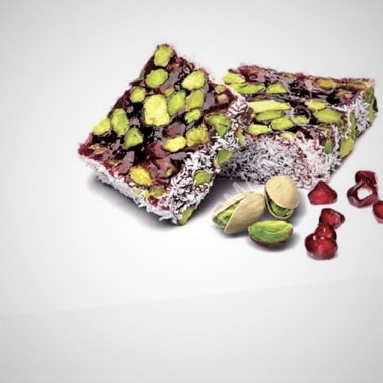 Granatapfel-Raha gefüllt mit Pistazien, umhüllt mit Kokosraspeln – ab 250g